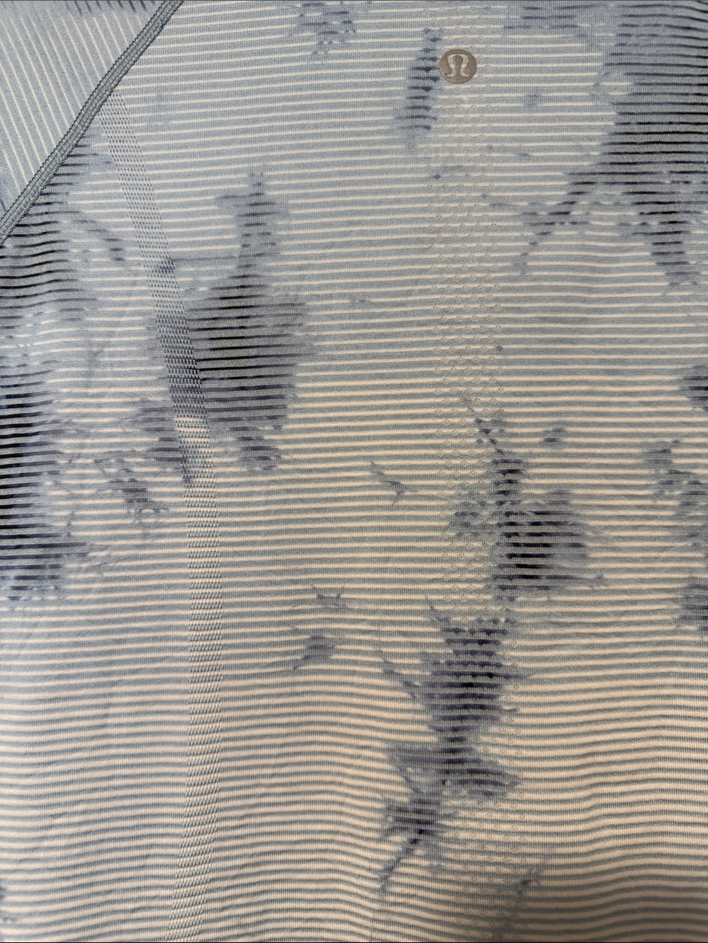 Lululemon Women’s Short Sleeve Tie-Dye Active Tee - Light Blue - Picture 13 of 15
